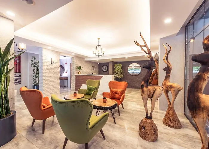 Hotel Casativo Lara Antália